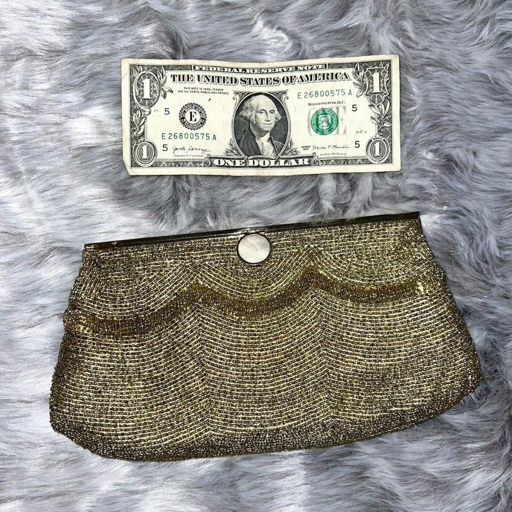 Handbag Purse Gold Beaded Japan Evening Bag Clutch Art deco Vintage Shell Pinup